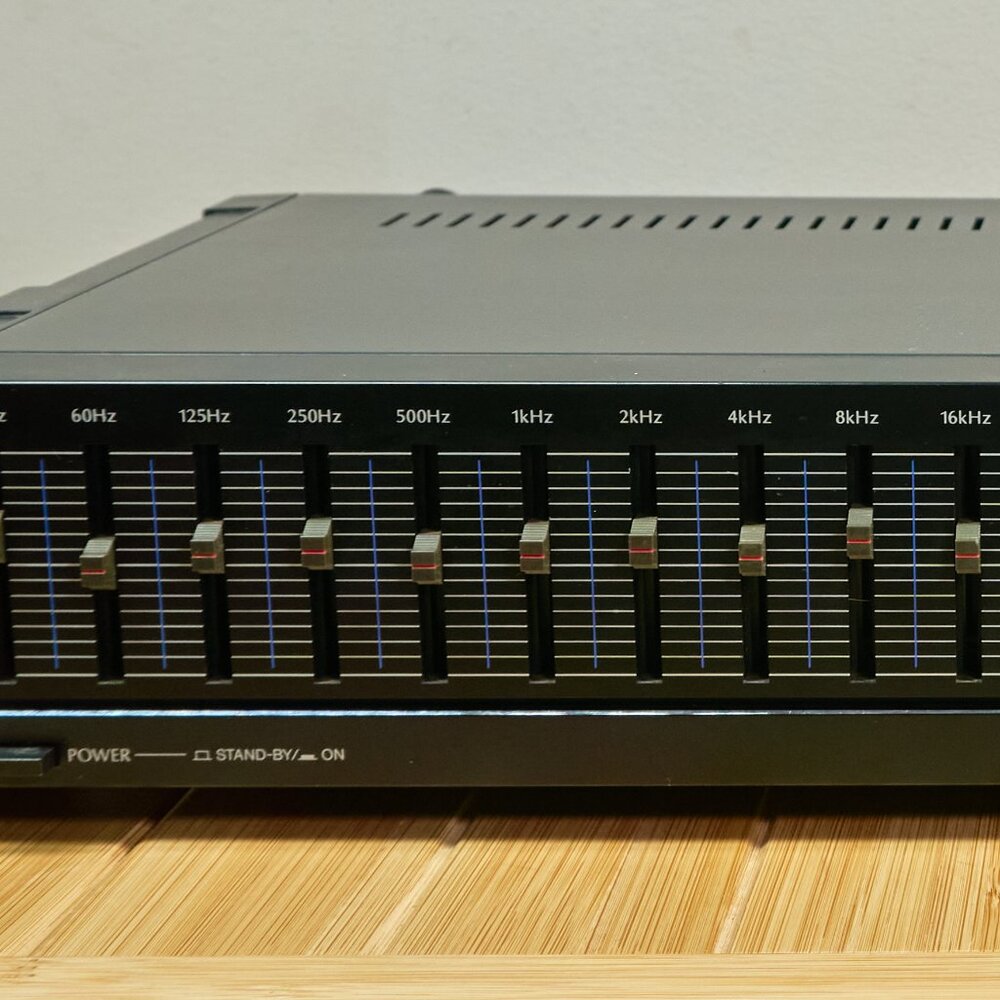 SANSUI SE-500 Stereo Graphic Equalizer, 10 Bands High Fidelity Sound